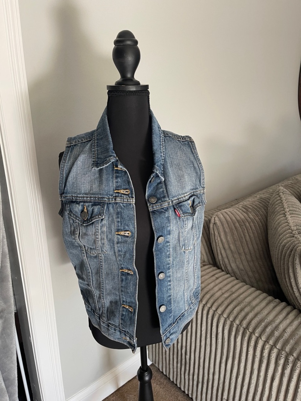 Signature by Levi Strauss Women's Blue Denim Vest
Price firm